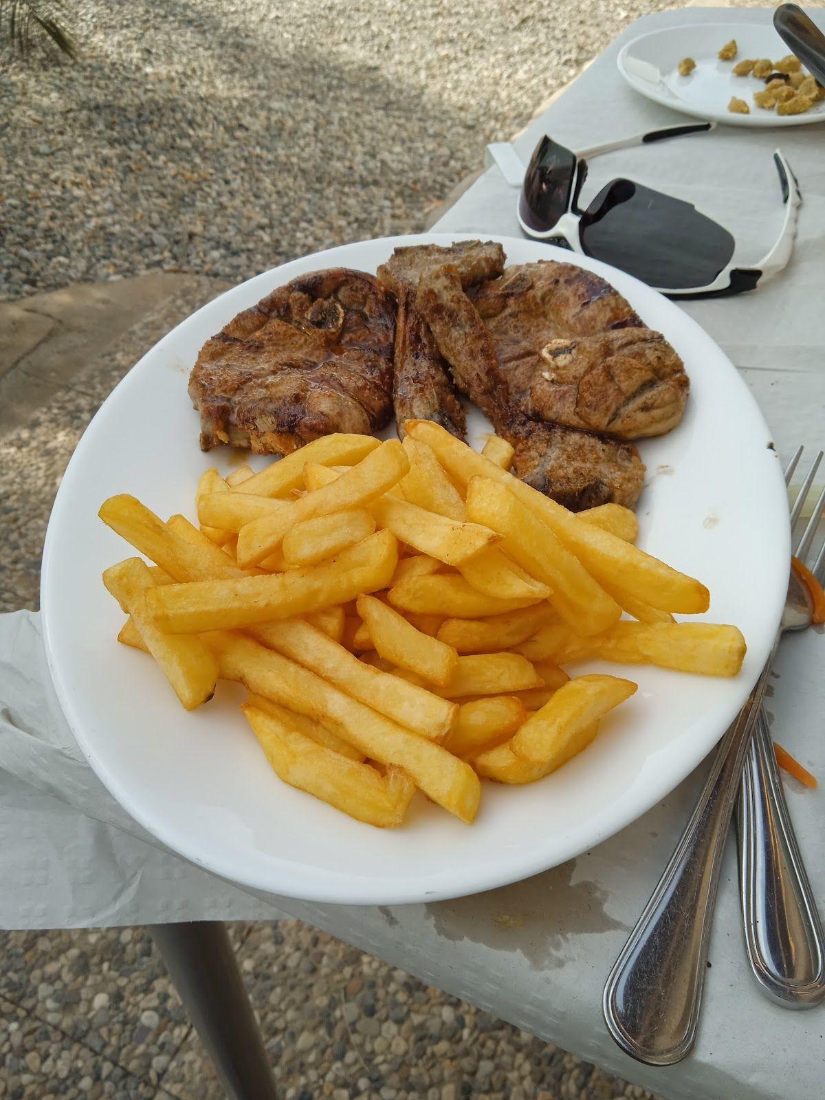 Restaurante El Rancho, Taberno, Spain