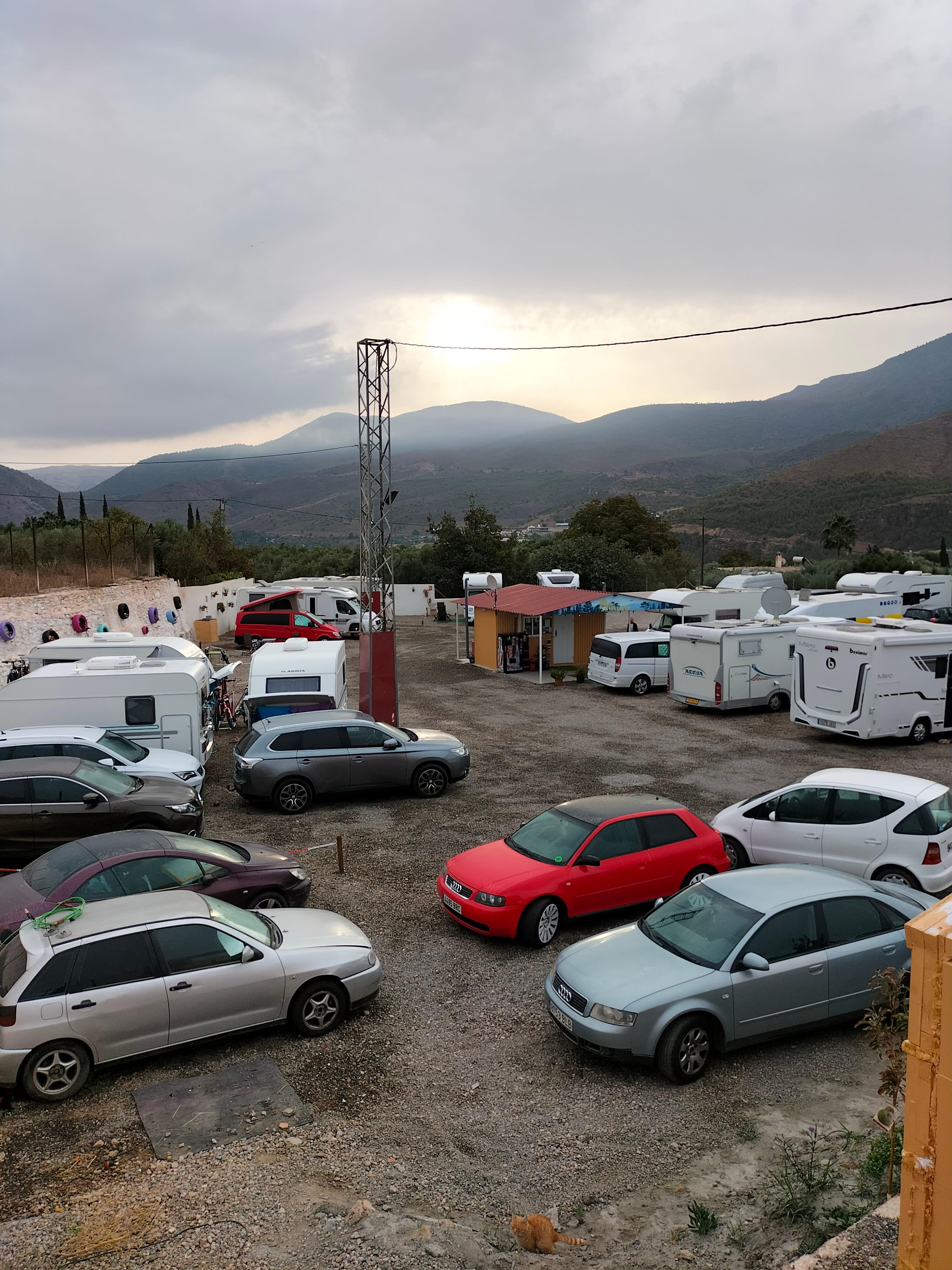 Área de autocaravanas entre sierra y mar, Granada, Spain